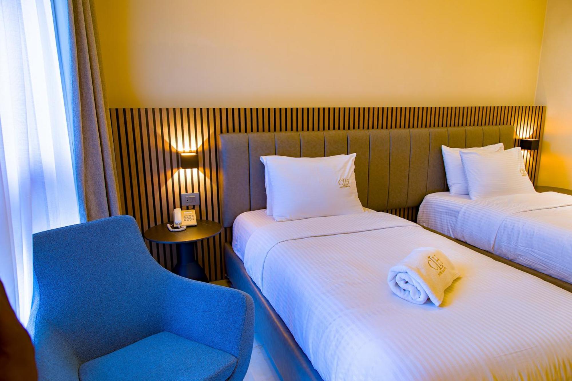 คันทรี ลอดจ์ คอมเพล็กซ์ Hotel ฟรีทาวน์ ภายนอก รูปภาพ
