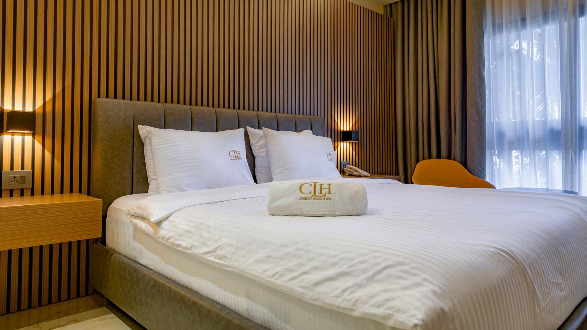 คันทรี ลอดจ์ คอมเพล็กซ์ Hotel ฟรีทาวน์ ภายนอก รูปภาพ