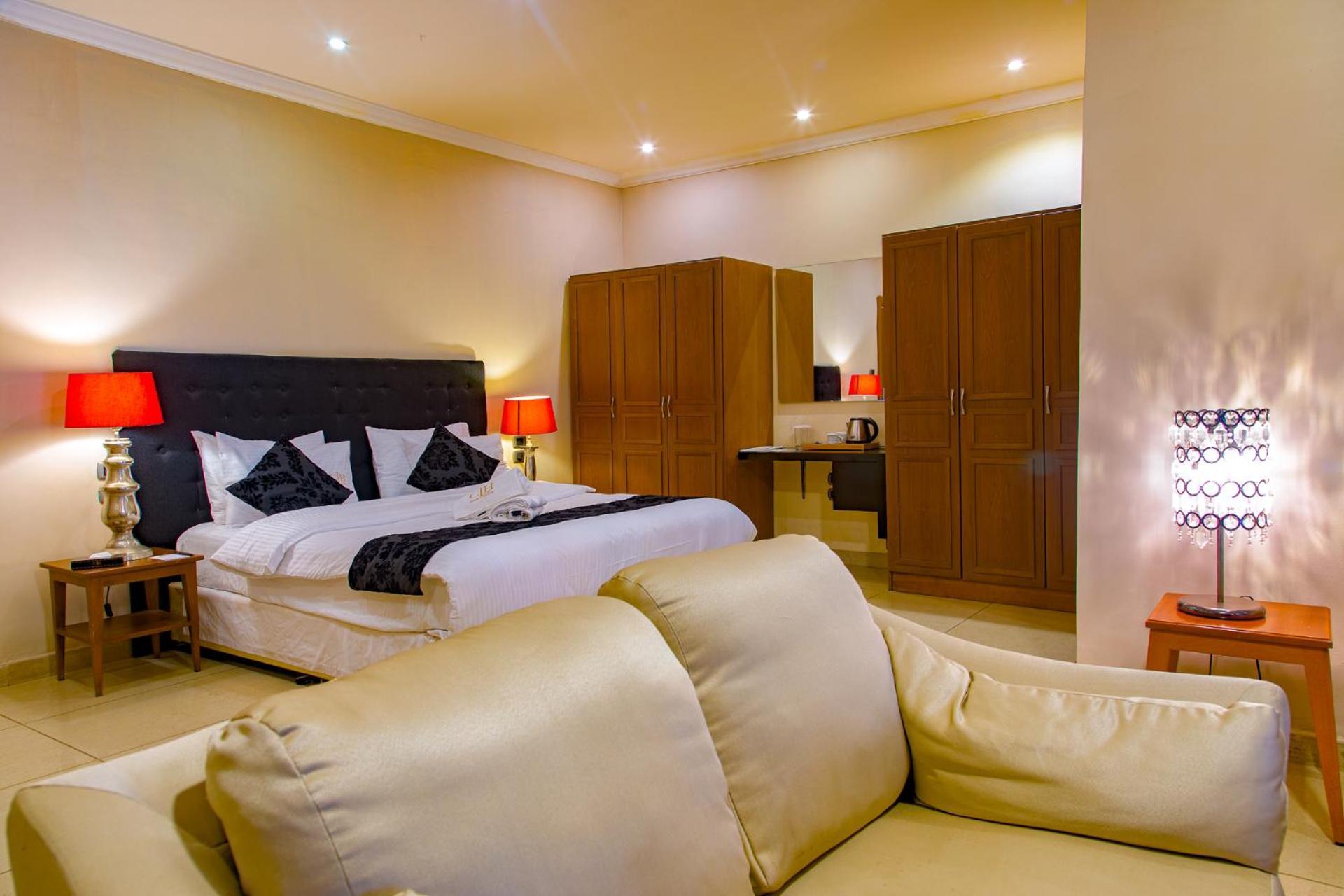 คันทรี ลอดจ์ คอมเพล็กซ์ Hotel ฟรีทาวน์ ภายนอก รูปภาพ
