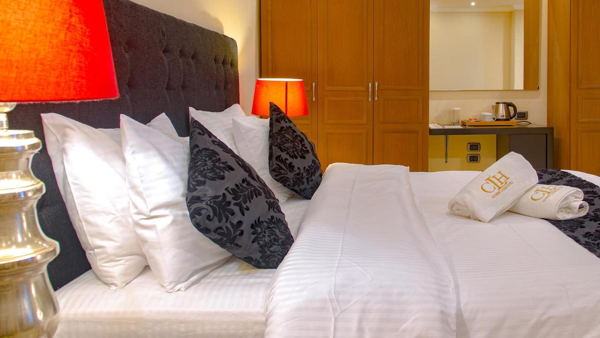 คันทรี ลอดจ์ คอมเพล็กซ์ Hotel ฟรีทาวน์ ภายนอก รูปภาพ