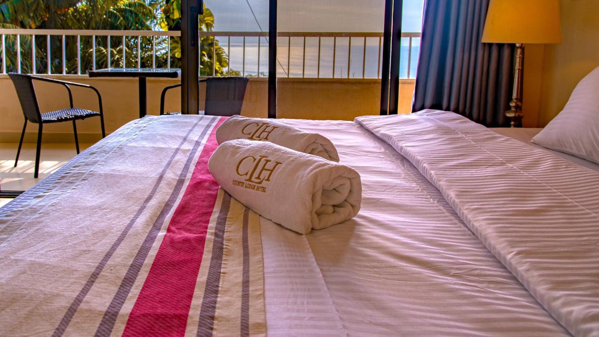คันทรี ลอดจ์ คอมเพล็กซ์ Hotel ฟรีทาวน์ ภายนอก รูปภาพ