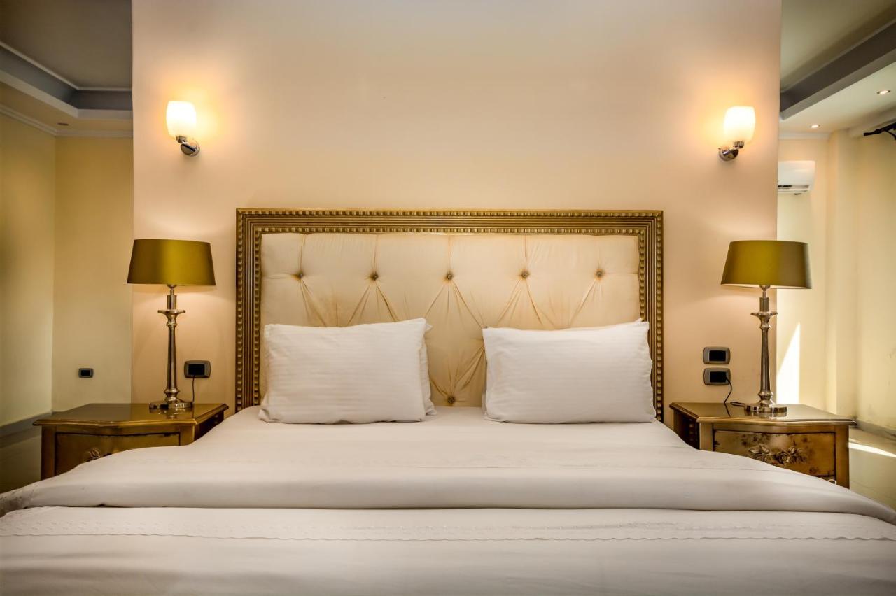 คันทรี ลอดจ์ คอมเพล็กซ์ Hotel ฟรีทาวน์ ภายนอก รูปภาพ